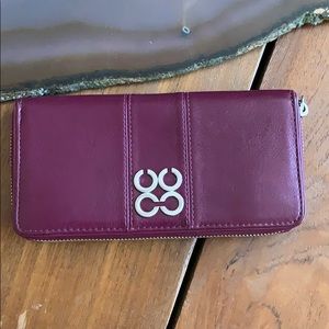 COPY - Coach Zippy Wallet